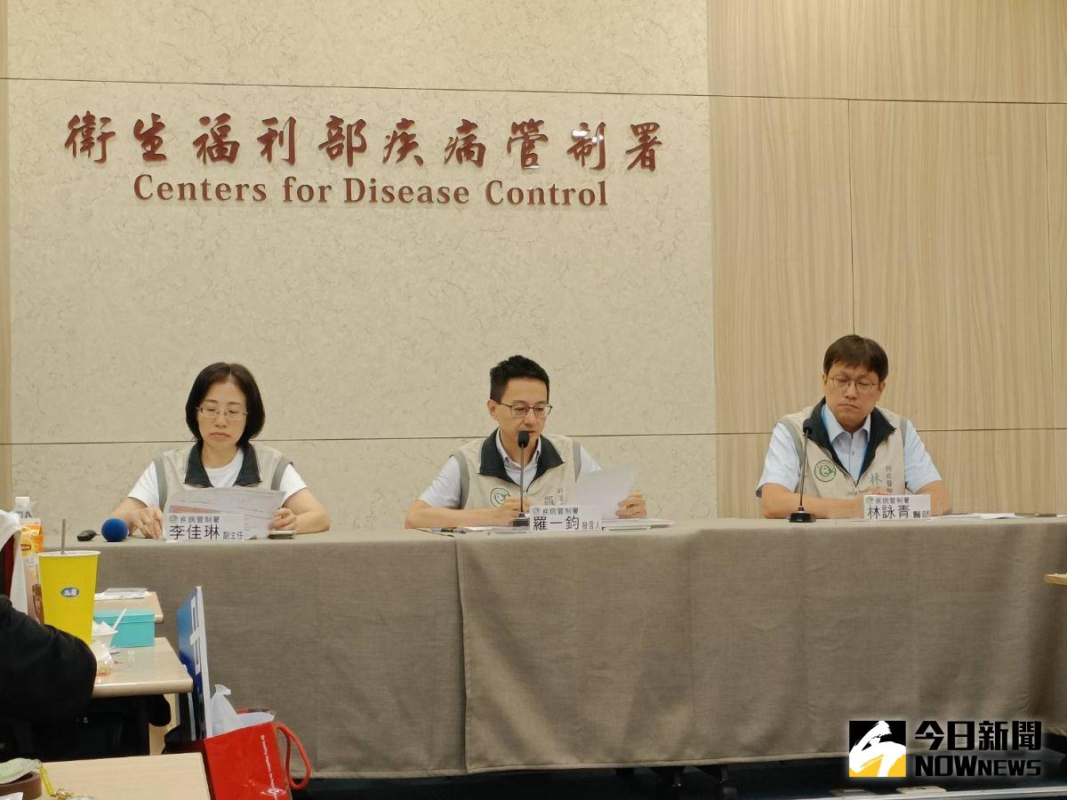 ▲疾管署發言人羅一鈞表示，猴痘個案分布為台北5例、桃園4例新北3例、新竹與台中各2例、苗栗縣1例。（圖／記者許若茵攝，2023.05.30）