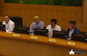 侯友宜主持市政會議,傳出副市長謝政達、副秘書長張其強將請辭投入大選幕後操盤工作。(圖 /記者吳嘉億攝) ▲侯友宜主持市政會議,傳出副市長謝政達、副秘書長張其強將請辭投入大選幕後操盤工作。(圖 /記者吳嘉億攝)