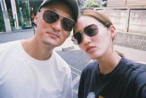 ▲余文樂2017年與台灣「皮帶大王」千金王予柔結婚,經常在社群平台曬恩愛,生活非常幸福。(圖/王予柔IG) ▲余文樂2017年與台灣「皮帶大王」千金王予柔結婚,經常在社群平台曬恩愛,生活非常幸福。(圖/王予柔IG)