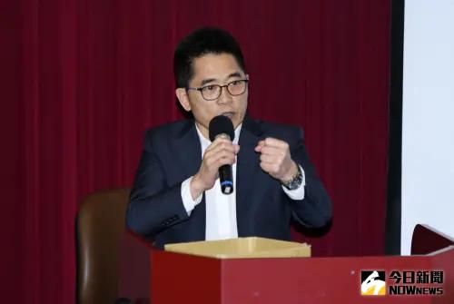 歷經兩次大罷免！國民黨由他領軍　組團訪中9天「北京停留一夜」
