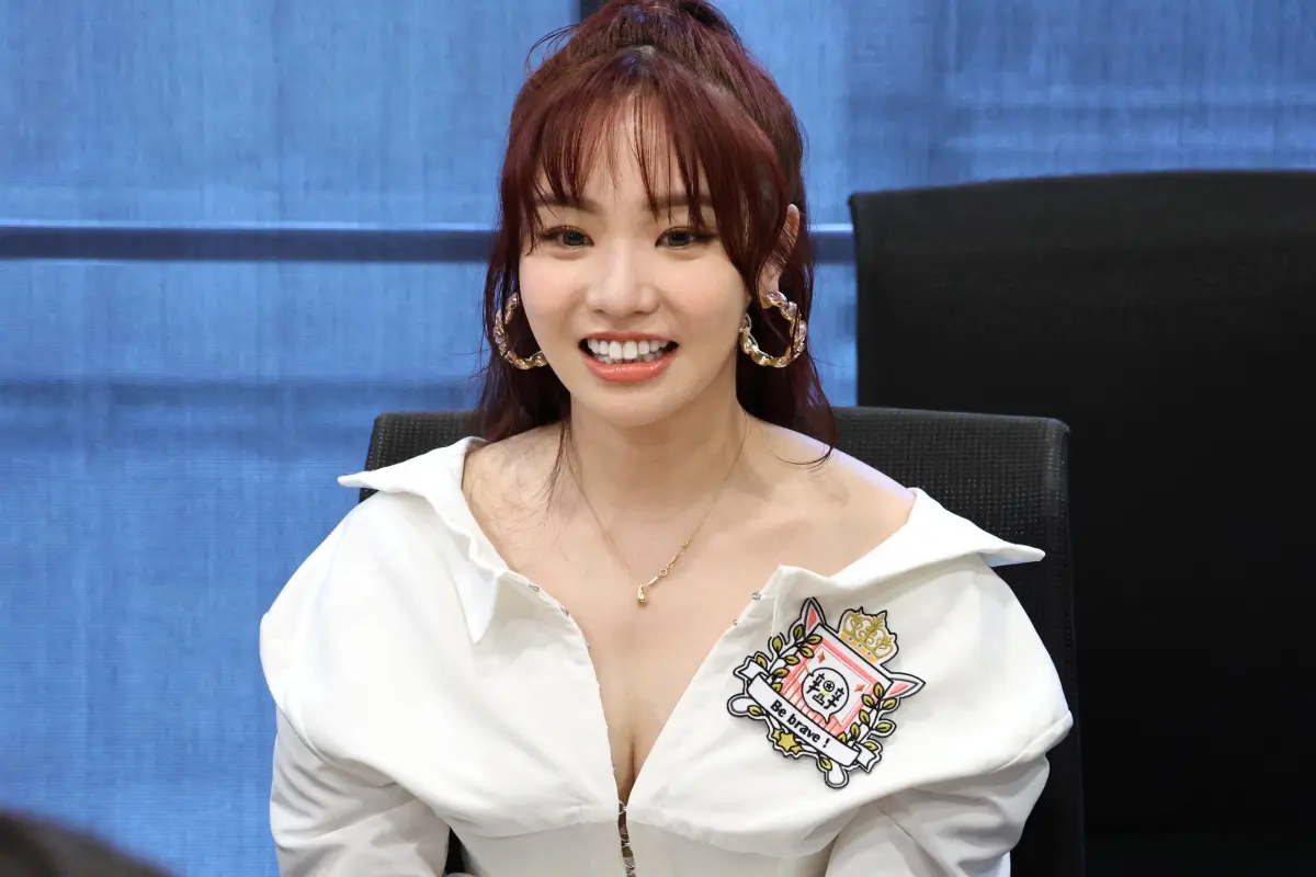 ▲陳芳語身穿薄紗透視裝，力挺同志大遊行，辣露性感好身材。（圖／資料照）