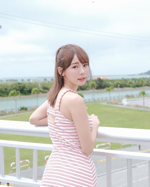 ▲▼林莎擁有高顏值、曼妙身材,受封「台版三上悠亞」、「國民初戀」、「無害女友」。(圖/翻攝自林莎臉書) ▲▼林莎擁有高顏值、曼妙身材,受封「台版三上悠亞」、「國民初戀」、「無害女友」。(圖/翻攝自林莎臉書)