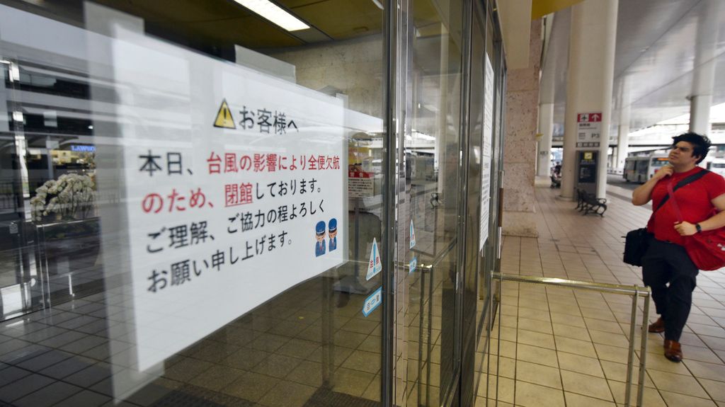 ▲颱風瑪娃接近日本沖繩。（圖／美聯社／達志影像）