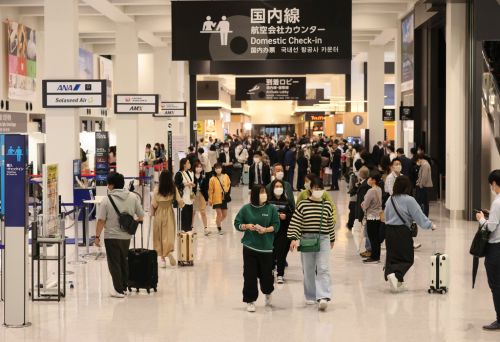 ▲自4月16日以來，羽田與成田機場已查獲3起相關走私案件，研判背後可能有以亞洲為據點的國際走私集團，目前日本警視廳正持續深入調查當中。（圖／美聯社／達志影像）