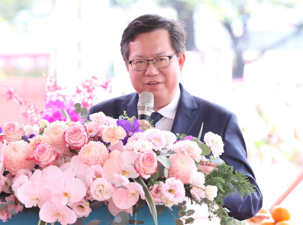 ▲繼副總統賴清德拋出縮短公私立學校學費負擔差距，行政院副院長鄭文燦今日表示，教育部研議放寬弱勢大學生補貼標準。（圖／記者黃守作攝）