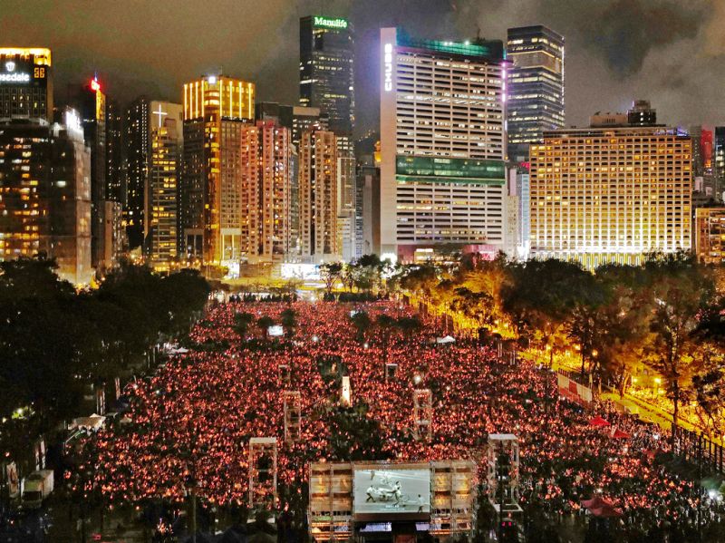 ▲2019年香港維園的六四紀念燭光晚會。(圖/美聯社/達志影像)