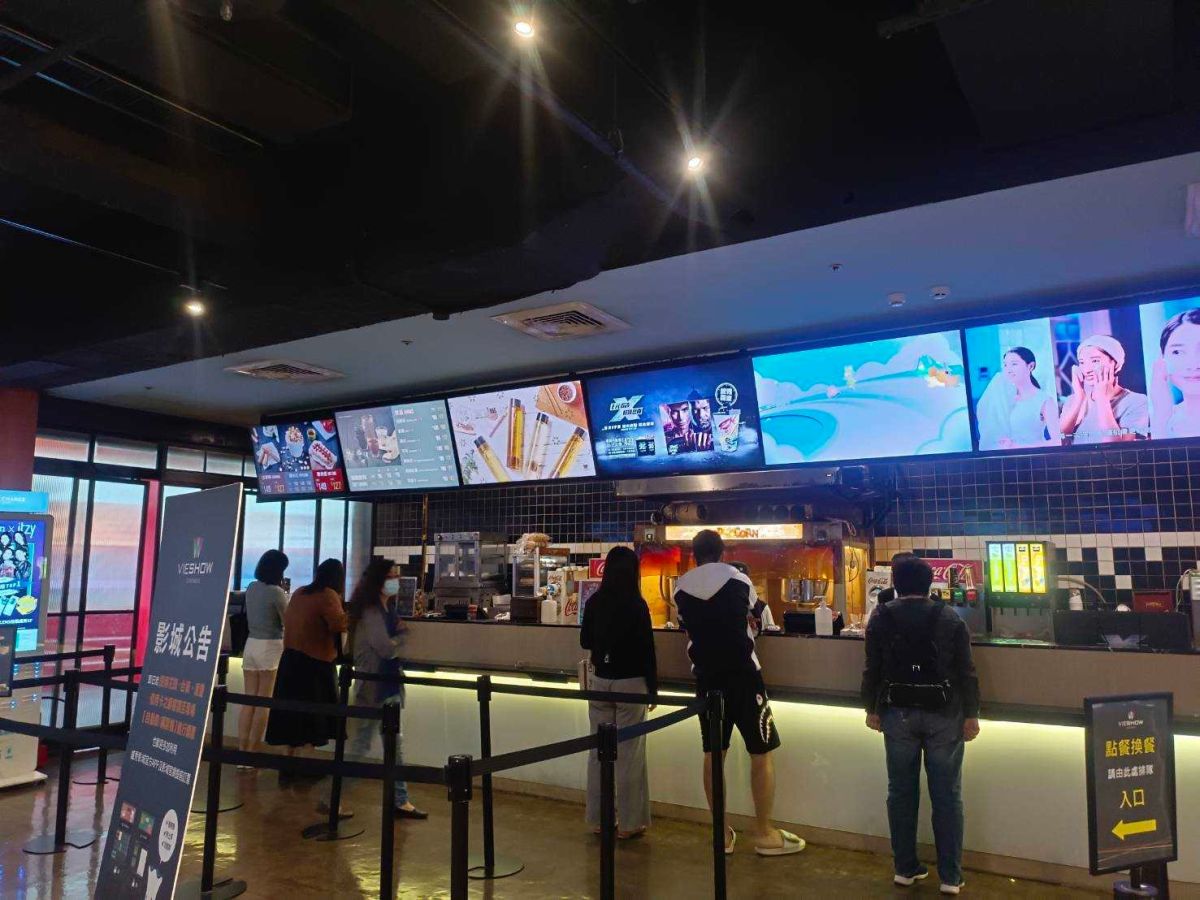 ▲文化部成年禮金將於明（6）日開放領取，凡是年齡在18至21歲、具中華民國國籍或符合資格的外國人士每人可獲得1,200點文化幣，等值新台幣1,200元。（圖／北市觀光傳播局提供）