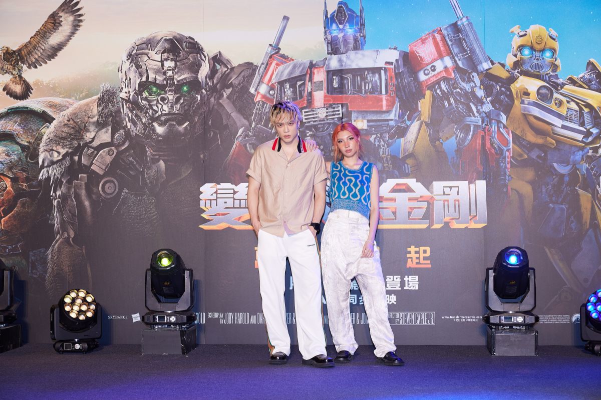▲《變形金剛：萬獸崛起》首映，曾被BTS柾國翻牌Karencici（右）與J.Sheon驚喜現身。（圖／UIP）