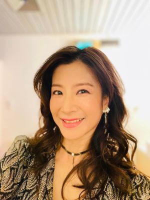 ▲陶莉萍仍不放棄唱歌,綜藝節目有邀請她都會現身。(圖 /陶莉萍臉書) ▲陶莉萍仍不放棄唱歌,綜藝節目有邀請她都會現身。(圖 /陶莉萍臉書)