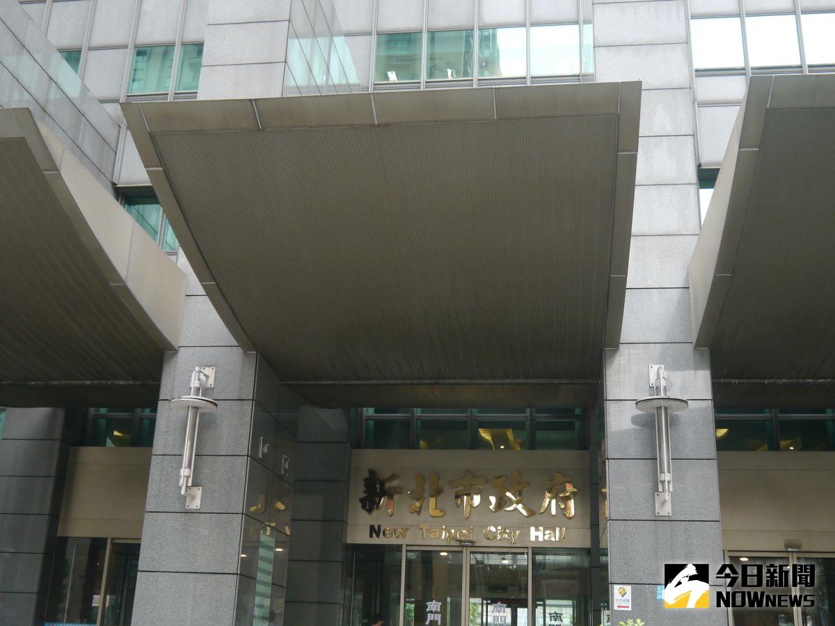 ▲新北市政府傳出某局處男性科室主管對同性男員工性騷疑案。（圖 ／記者吳嘉億攝，2023.06.07）