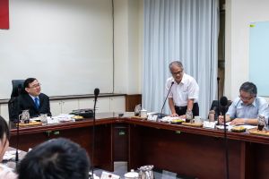 最高檢察署 邢泰釗 ▲去年九合一選舉查察,台東地區檢警調績效優異,檢察總長邢泰釗日前南下台東地檢署嘉勉並聽取策進意見(圖/最高檢提供)