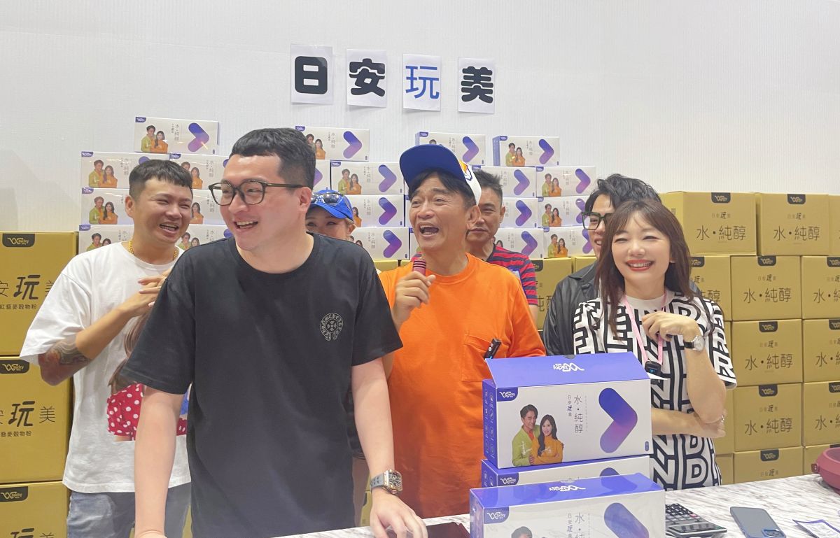 ▲本土天王吳宗憲再度欽點合作直播霸氣總裁與直播教父。（圖／品牌提供）