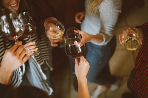 酒癮成「影響全球10大疾病」!醫示警4徵兆:起床就想喝問題大了
