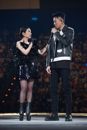 瘦子擔任張清芳演唱會首日第一位嘉賓。(圖/上引娛樂提供) ▲瘦子擔任張清芳演唱會首日第一位嘉賓。(圖/上引娛樂提供)