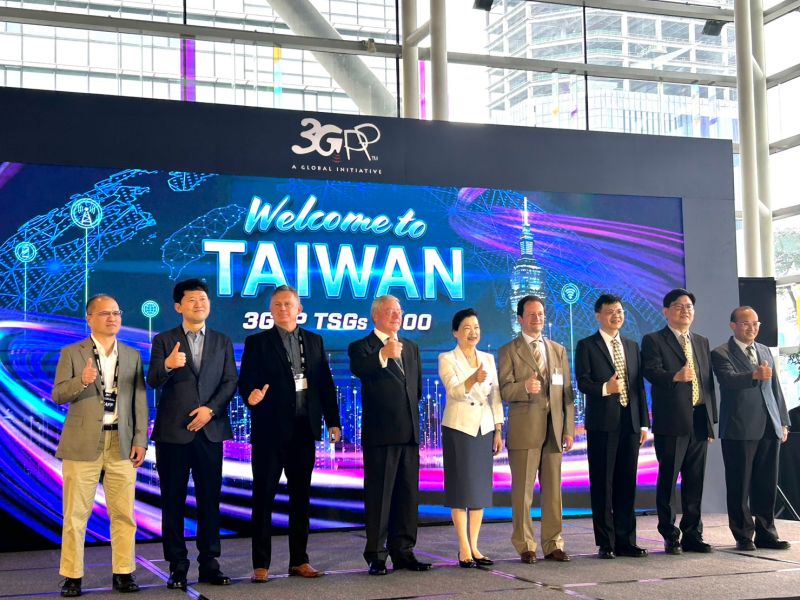 ▲全球行動通訊標準組織 3GPP(3rd Generation Partnership Project)第100次全體會員大會開幕典禮於今(12)日登場。(圖/記者鄭妤安攝)