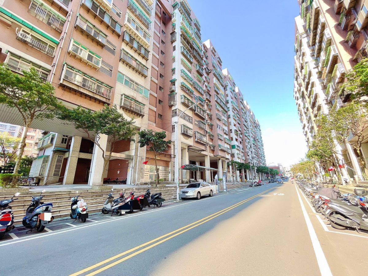 ▲平均地權條例即將上路，不少買家棄預售屋轉買中古屋，桃園市中壢、龍潭、桃園以外，還有龜山、蘆竹、觀音6區中古房價逆勢成長。（圖／台灣房屋提供）