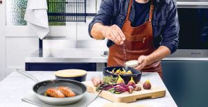 ▲家樂福特別推出料理最佳廚具餐具品牌「KitchenAid」換購活動。（圖／業者提供）