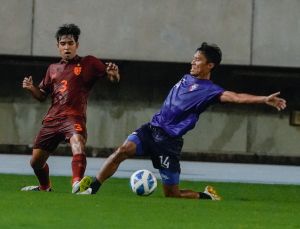 足球／重建中的中華隊逼平泰國一隊　魔法教頭為何用4-2-2-2陣型?
