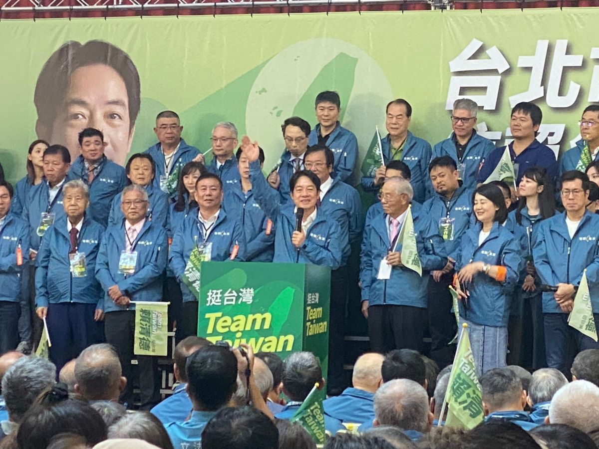 ▲對於國民黨出席中國舉辦海峽論壇，民進黨主席暨總統參選人賴清德表示，對方開宗明義就是要統一併吞台灣，轟「被賣了還幫忙算錢」。（圖／記者陳威叡攝，2023.06.18）