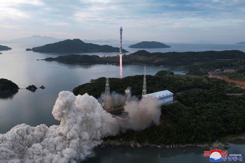 日本政府：北韓告知最快22日發射運載衛星火箭
