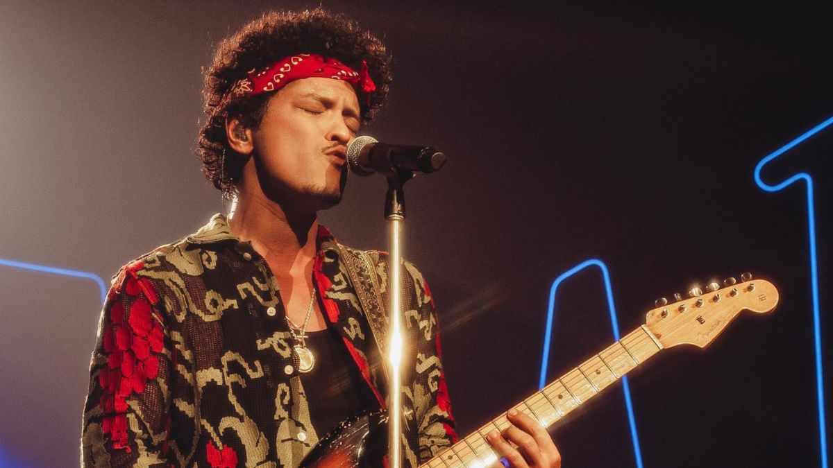 ▲火星人布魯諾開唱，少女時代秀英瘋狂告白。（圖／翻攝自Bruno Mars IG）