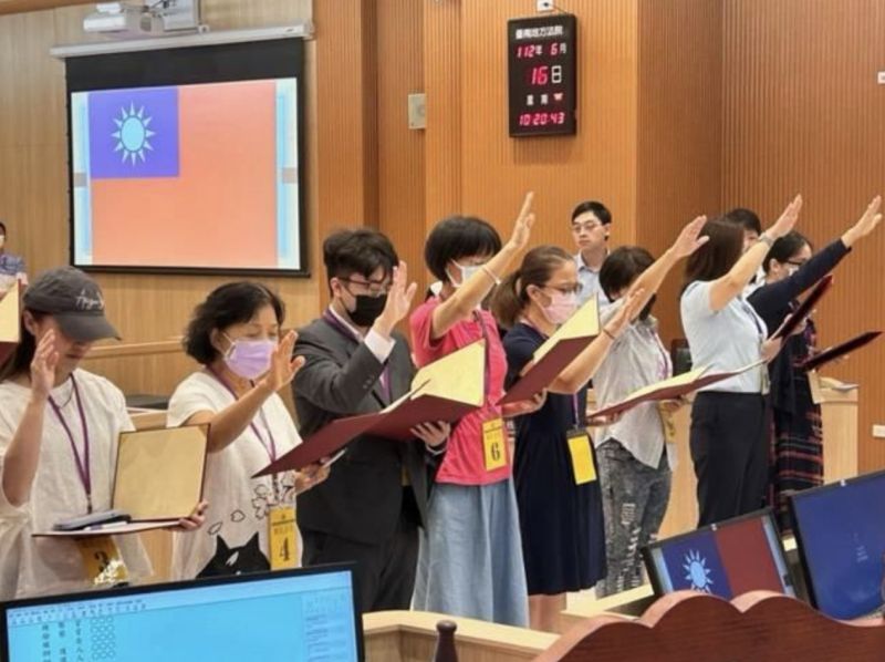 ▲新住民「逗陣遶法院」活動。（圖／移民署台南市第一服務站）