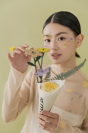 ▲「+floral.⾏動花店」快閃巡迴活動，免費送「甜點花束」。（圖／creammm.t提供）