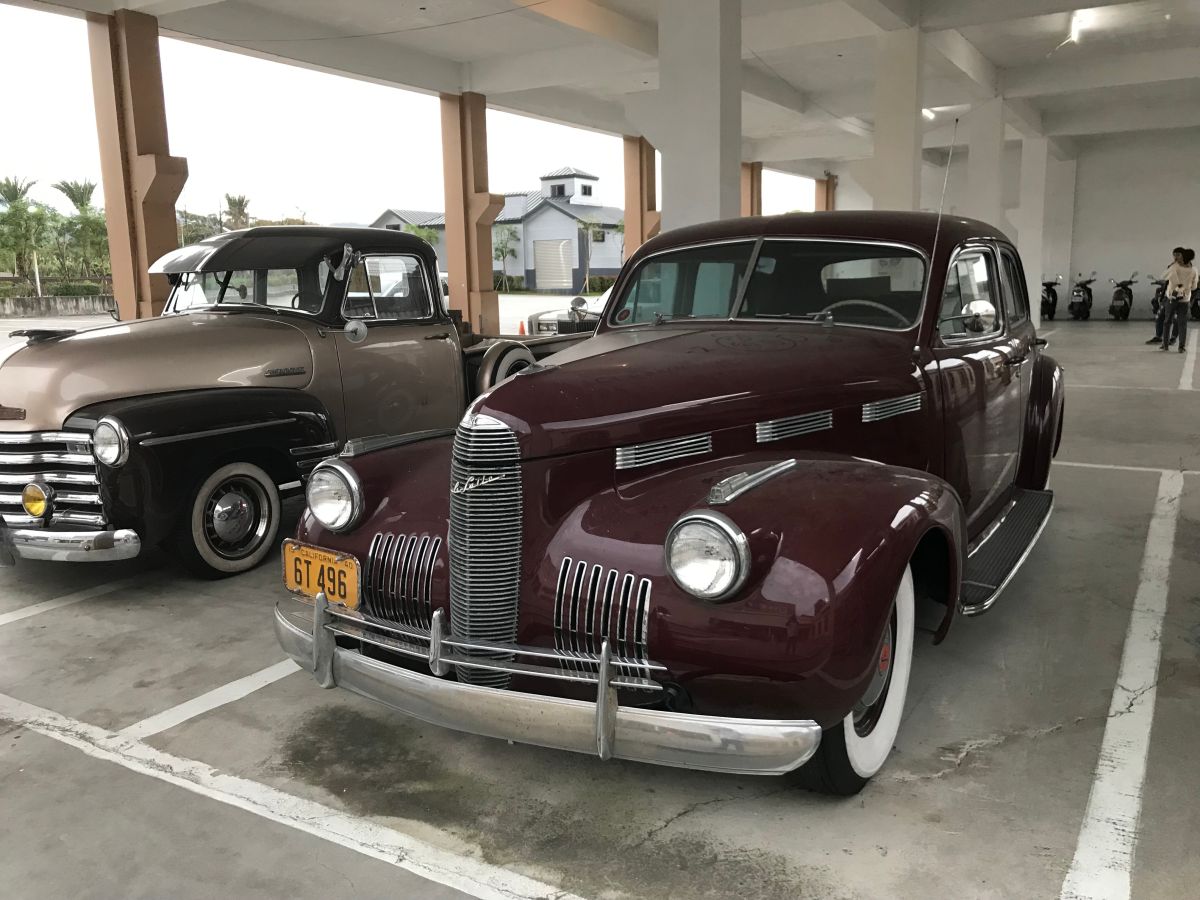 ▲古董車行駛上路必須應依規定，僅限星期日、紀念日或其他休息日行駛。（圖／交通部提供）