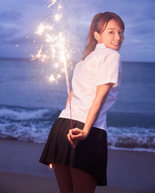 ▲林莎擁有高顏值、曼妙身材，受封「台版三上悠亞」、「國民初戀」、「無害女友」，今年首度入選2026全球百大美女。（圖／林莎臉書）
