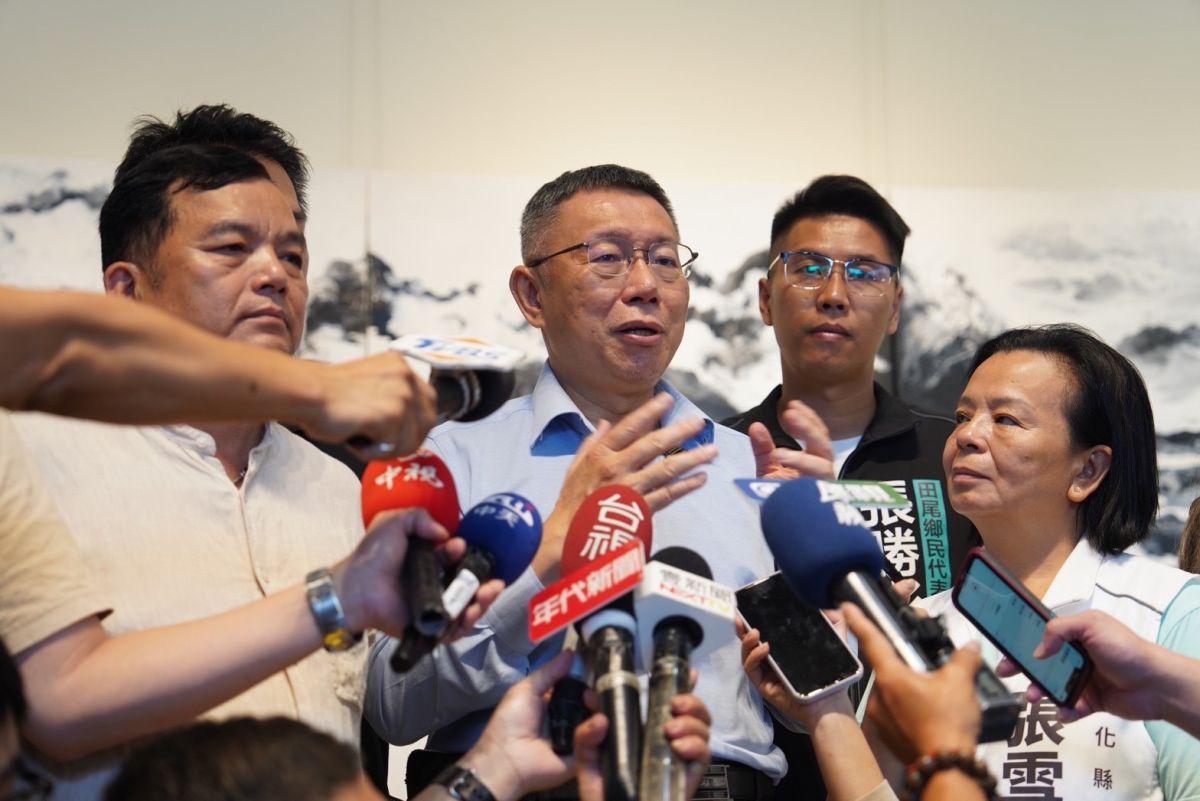 ▲民眾黨主席柯文哲狠批民進黨每天做假新聞。（圖／民眾黨提供）