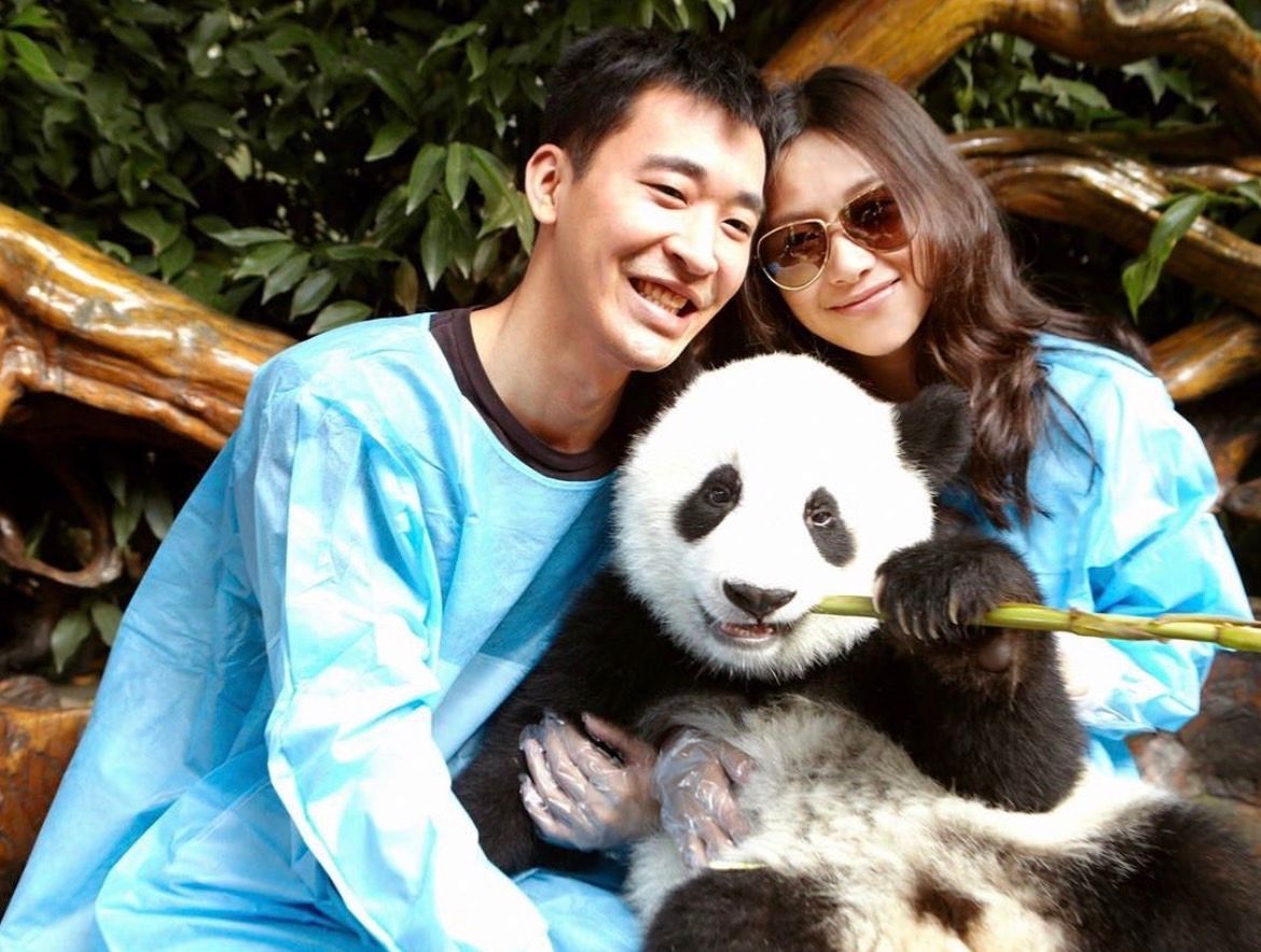 ▲徐靜蕾（右）否認為黃立行祕密產女。（圖／翻攝徐靜蕾IG）