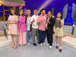 ▲李亮瑾(左起)、巴鈺、紀言愷、馬力歐、曾國城、雷洪和方琦大談最焦慮的事。(圖/衛視中文台提供) ▲李亮瑾(左起)、巴鈺、紀言愷、馬力歐、曾國城、雷洪和方琦大談最焦慮的事。(圖/衛視中文台提供)