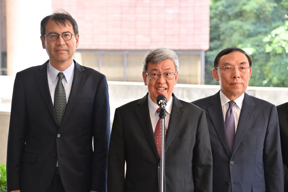 ▲行政院因應新北幼兒園疑似不當餵藥案組成專案小組，今日召開第二次會議，決議巴比妥等複方藥將加強納管，並加強辦理幼兒園託藥及用藥安全研習。（圖／行政院提供）