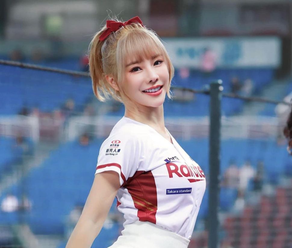 ▲樂天啦啦隊女神、藝人巫苡萱近日上節目透露自己過去在感情中曾遇到大玩咖。（圖／翻攝巫苡萱IG）