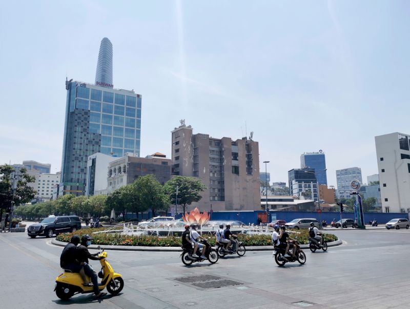 ▲摩托車是越南人代步的主要工具，中國摩托車曾大舉進入越南，但品質低落引起消費者反彈。圖為胡志明市街景。（圖／美聯社／達志影像）