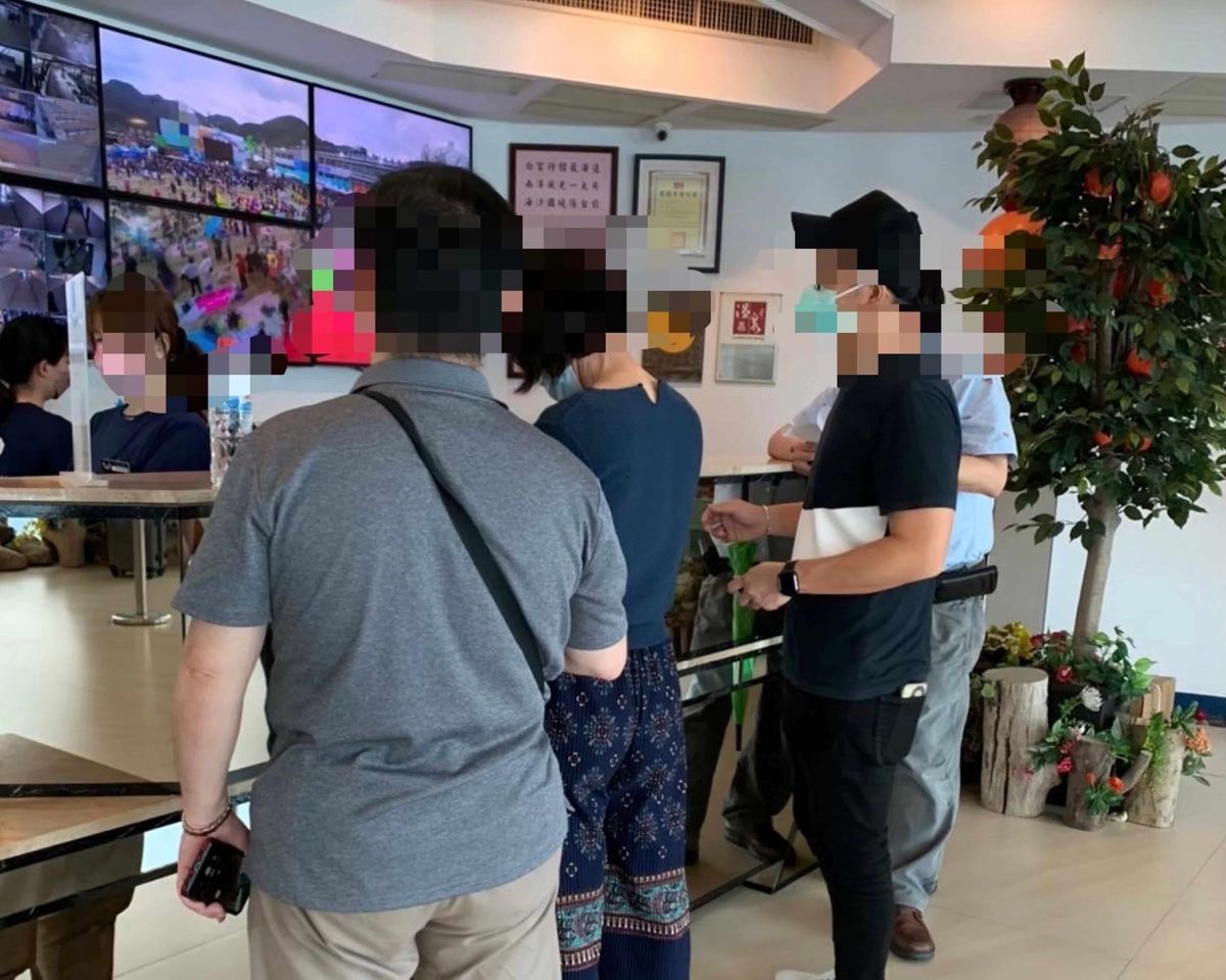 ▲為確保民眾住宿安全，新北市府實施旅館業聯合稽查。（圖 ／新北市政府觀光旅遊局提供）