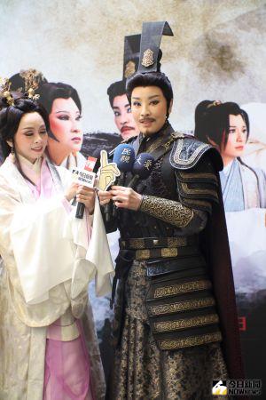 ▲國光劇團的鄒慈愛參與《臥龍：永遠的彼日》演出。（圖／記者陳明中攝）