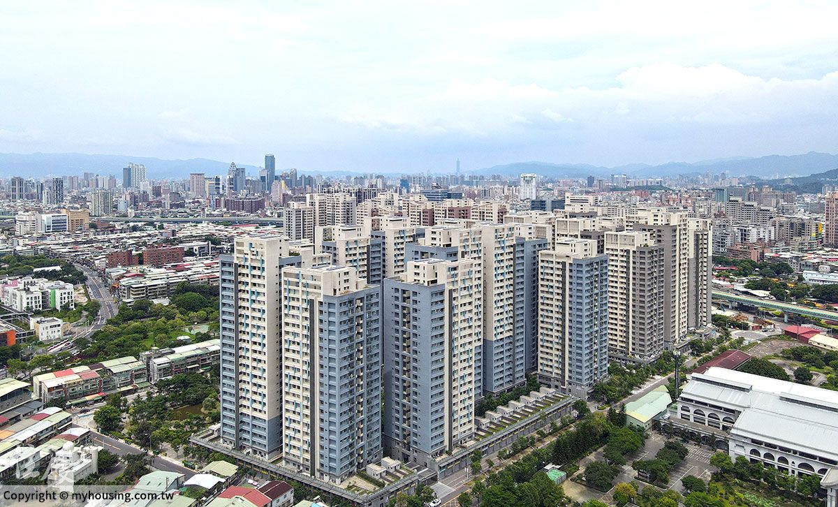 ▲「地面層總樓地板面積」最大的10大綠建築社區，冠軍是新北板橋的浮洲合宜住宅「日勝幸福站」。（圖／住展雜誌提供）