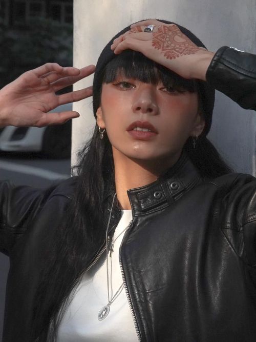 ▲郭源元高冷長相受到時尚圈喜愛，有「台版小松菜奈」封號。（圖／翻攝自郭源元臉書）