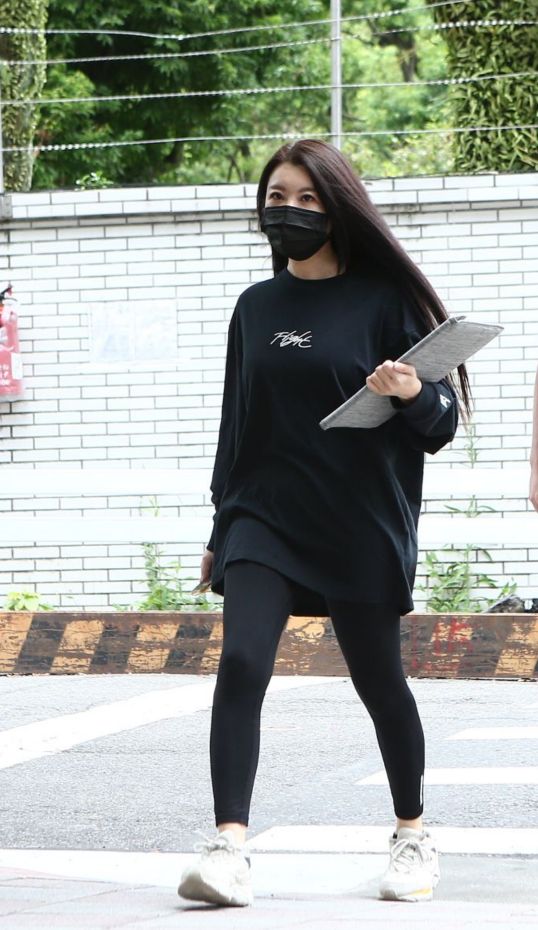 ▲小紅老師6月30日親自前往台北地檢署按鈴提吿(圖/NOWnews資料照,記者嚴俊強攝)