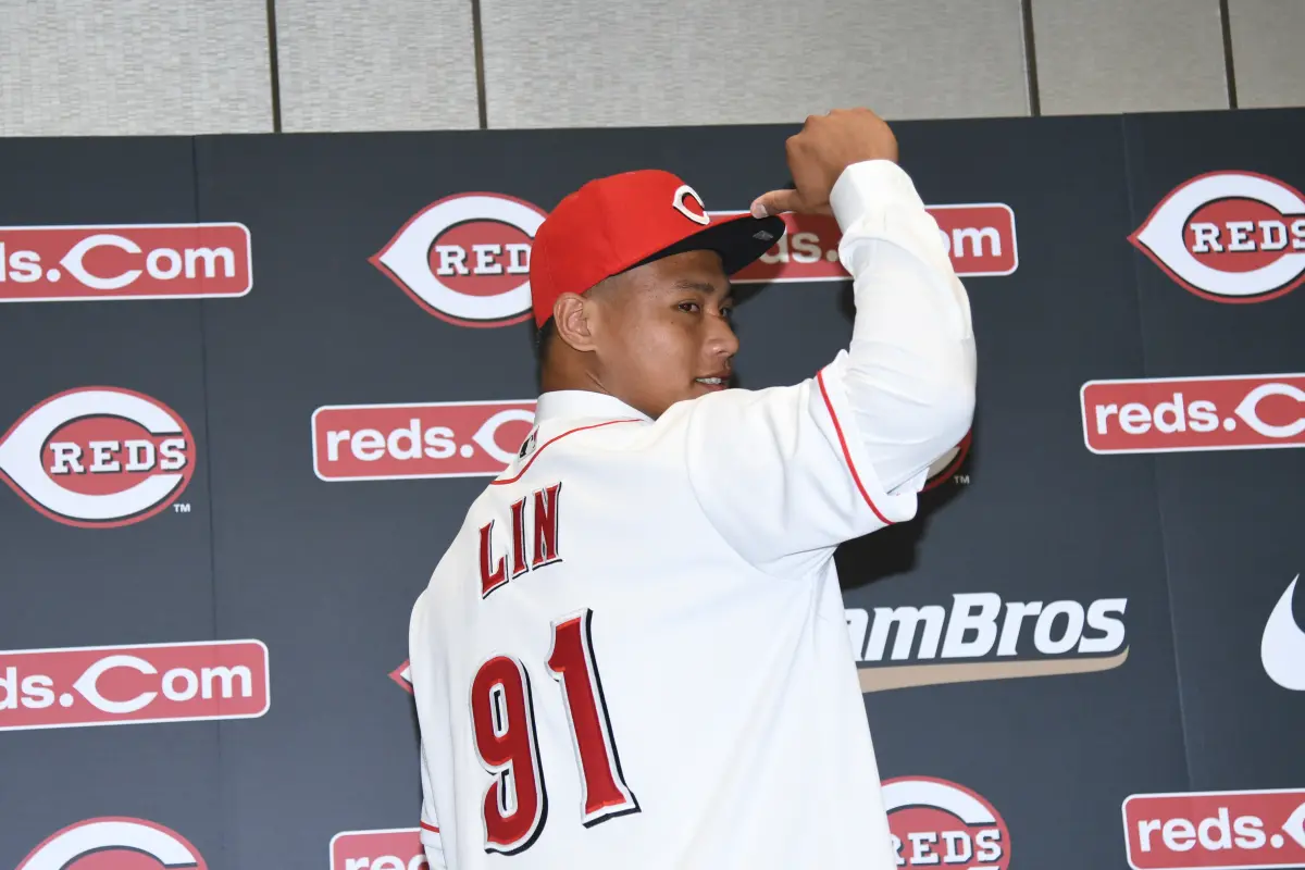 效力MLB美國職棒大聯盟（Major League Baseball）辛辛那提紅人新人聯盟的台灣二刀流新星林盛恩，在今（8）日對戰白襪的比賽中擔任先發第1棒、指定打擊火力全開，敲出本季第2轟。