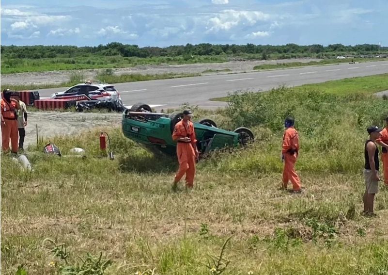 ▲彰化順風飛行場出借場地舉辦「彈射嘉年華」賽道活動，但過程中卻發生翻車意外。（圖／翻攝照片）