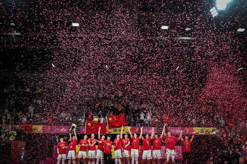 ▲中國大陸女籃今（2）日在亞洲盃決賽以73:71戰勝挑戰衛冕的日本隊，斬斷對手6連敗美夢。（圖／取自FIBA官網）