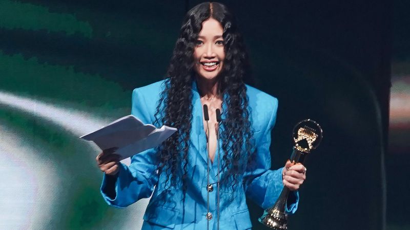 ▲A-Lin首次發片入圍16年後，終於在第34屆金曲獎鍍金成為最佳女歌手。（圖／台視提供）