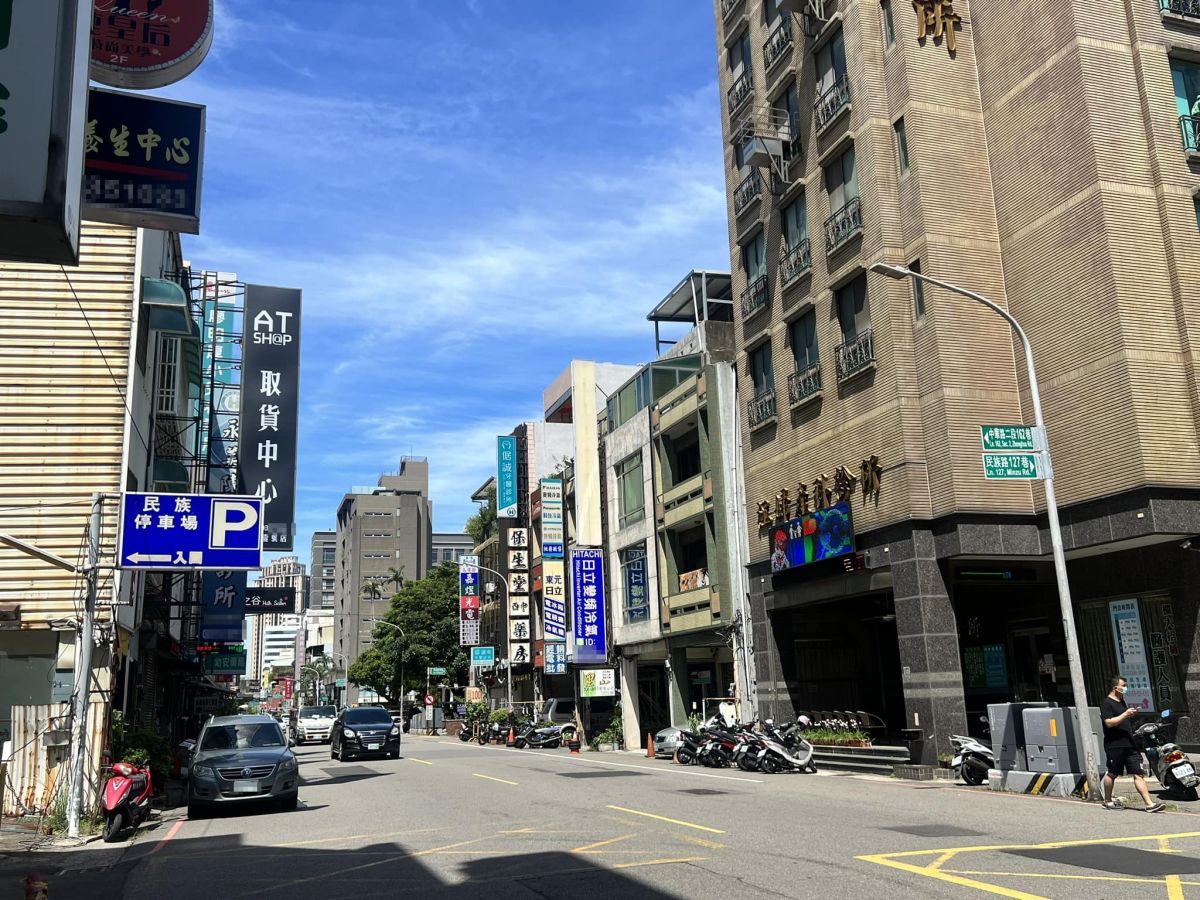 ▲「北海道女婿」近期回到台灣，令他最不習慣的其中一點，就是台灣很多地方沒有人行道，隨後點出台日雙方的差異性。（圖／北海道女婿授權使用）