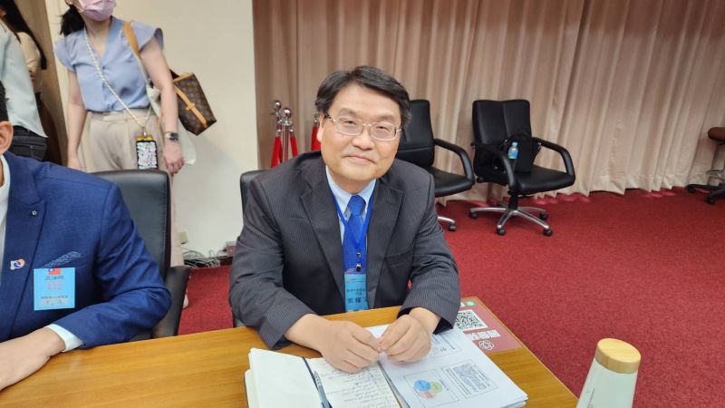 ▲台大電資院長張耀文今(8)日分析,缺工問題嚴重恐造成產業外移,科技業缺工原因非常多元。(圖/記者李琦瑋攝,2023.07.03)