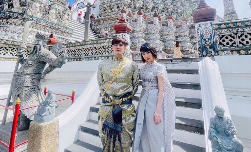 ▲郭唐佑（左）和《鹿鼎記》女星王雅慧砸百萬帶員工赴泰國旅遊。（圖／唐居整復）