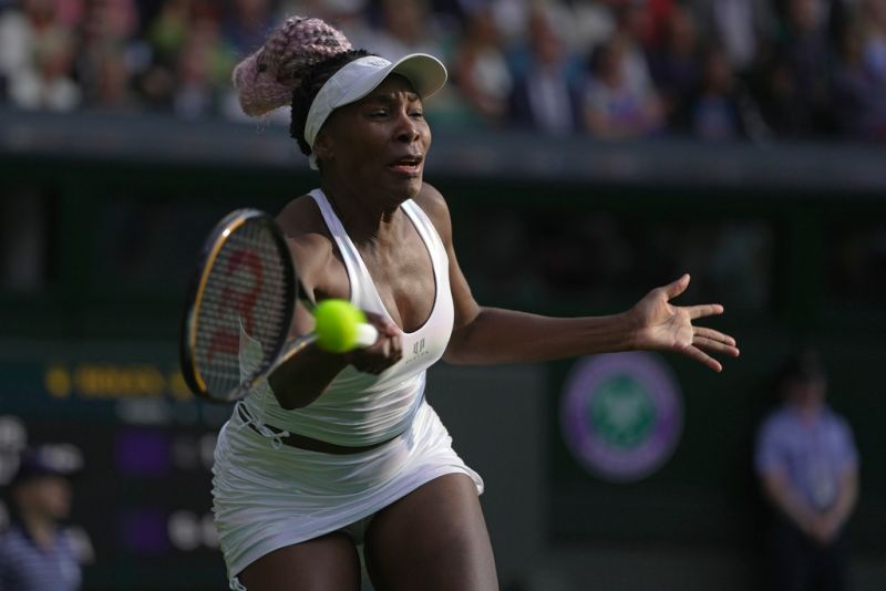 ▲5屆溫網女單冠軍「大威」Venus Williams回歸溫布頓網球公開賽，但第一輪就出局。（圖／美聯社／達志影像）