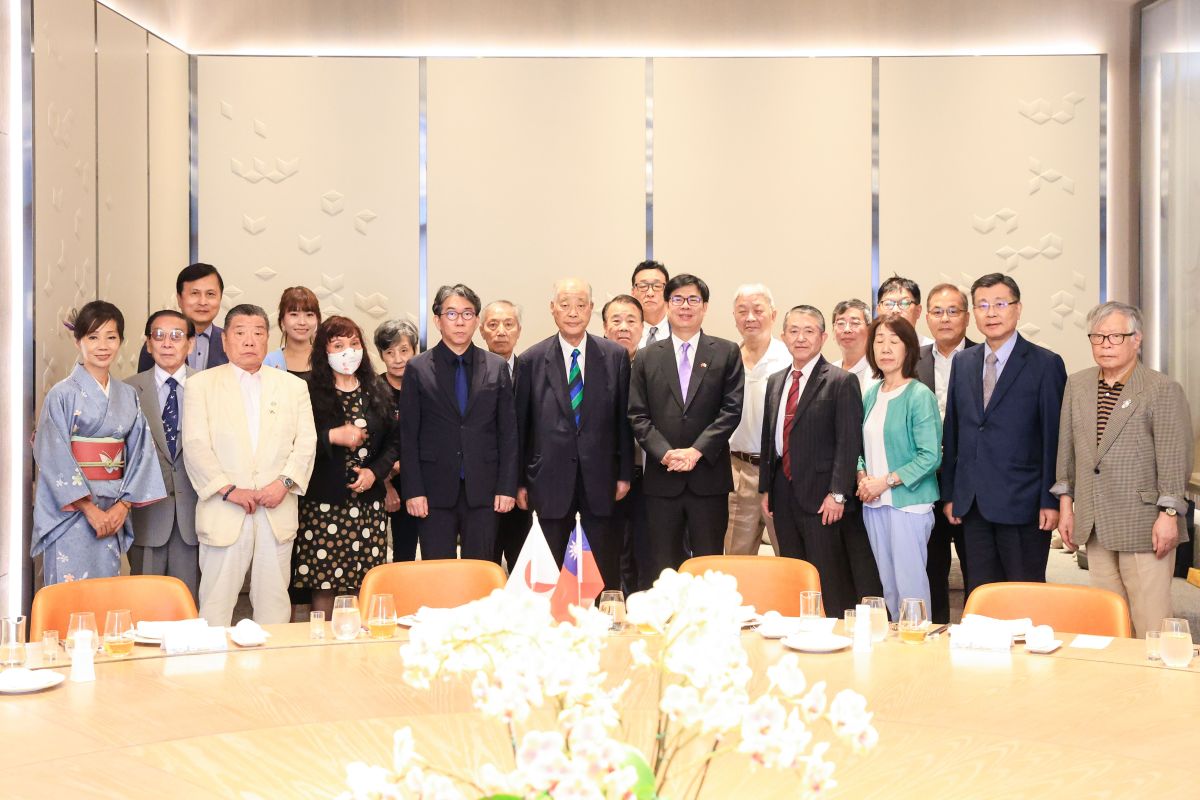 ▲「東京日台交流會」會長玉澤德一郎一行率團訪高拜會高雄市長陳其邁，就提升台日關係、台海局勢等議題進行討論。（圖／高市府提供）