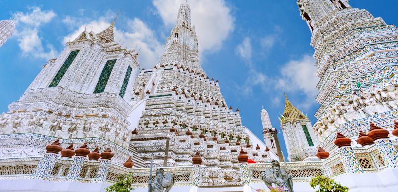 ▲疫後旅遊相對划算的泰國也是近期出國熱門目的地,不少網美景點再度攻佔社群。(圖/翻攝自燦星旅遊FB)
